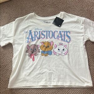 NWT  Aristocats Cream T-Shirt with Cute Cat Trio SIZE SMALL